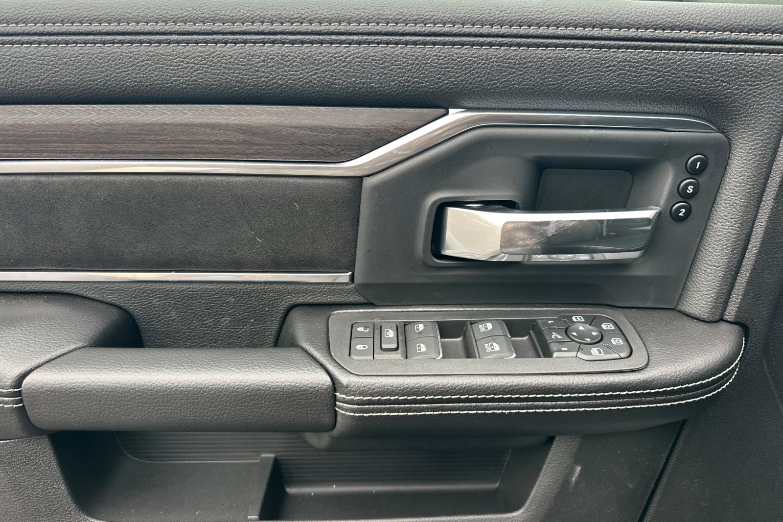 New 2026 RAM 3500 Laramie image 10