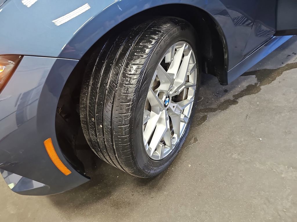 Used 2025 BMW 330i xDrive Sedan image 32