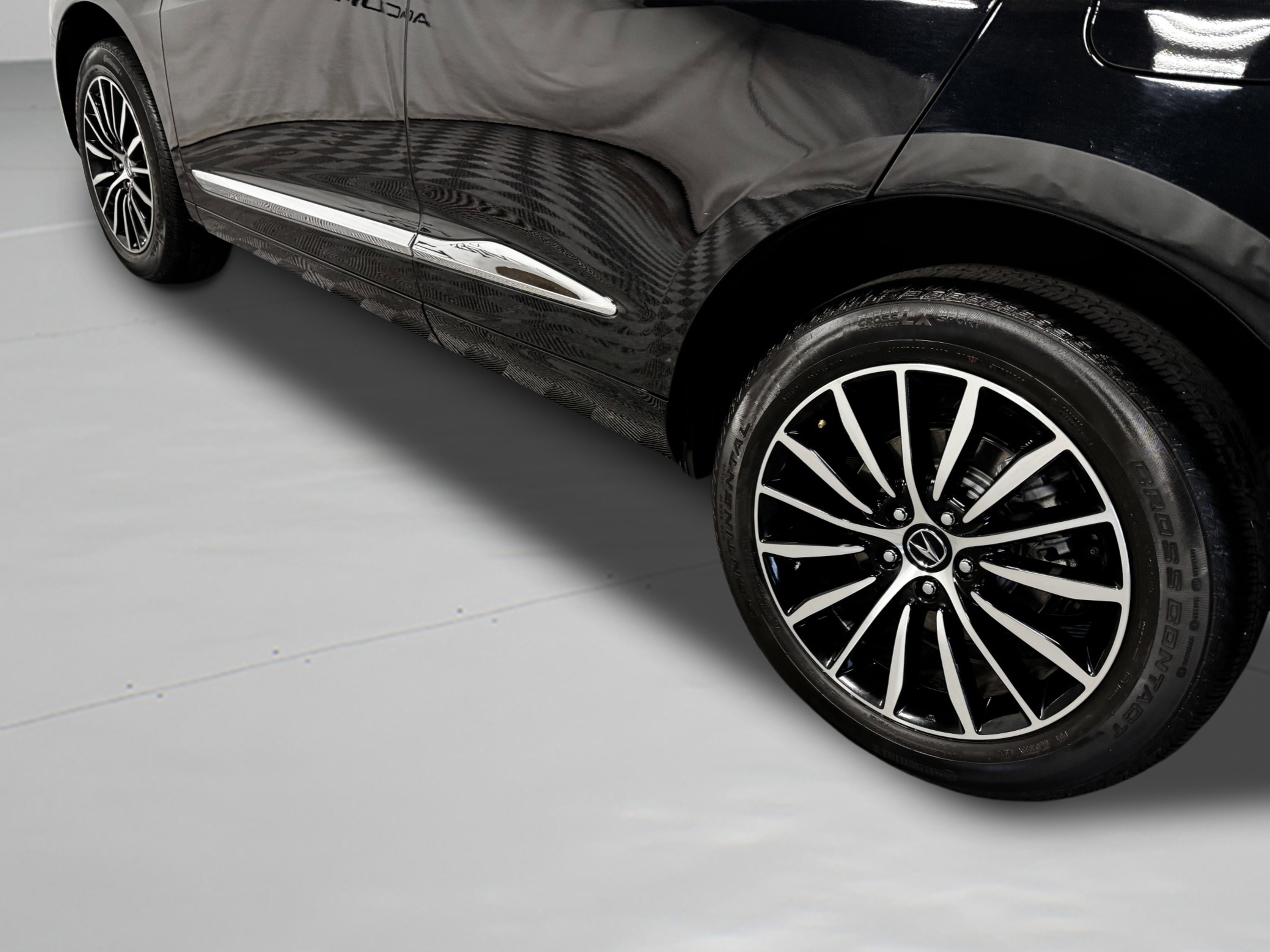 Certified 2025 Acura RDX SH-AWD w/ Advance Package image 55