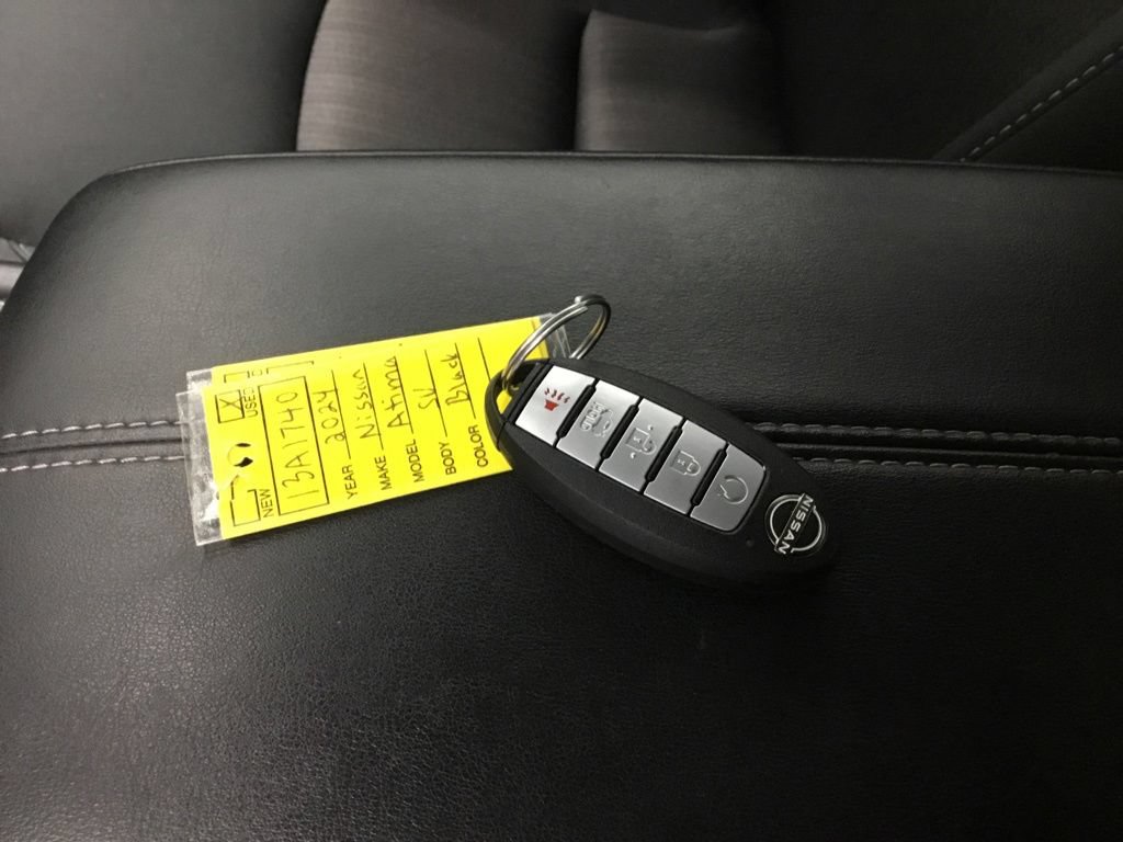 Used 2024 Nissan Altima 2.5 SV w/ SV Premium Package FWD image 23