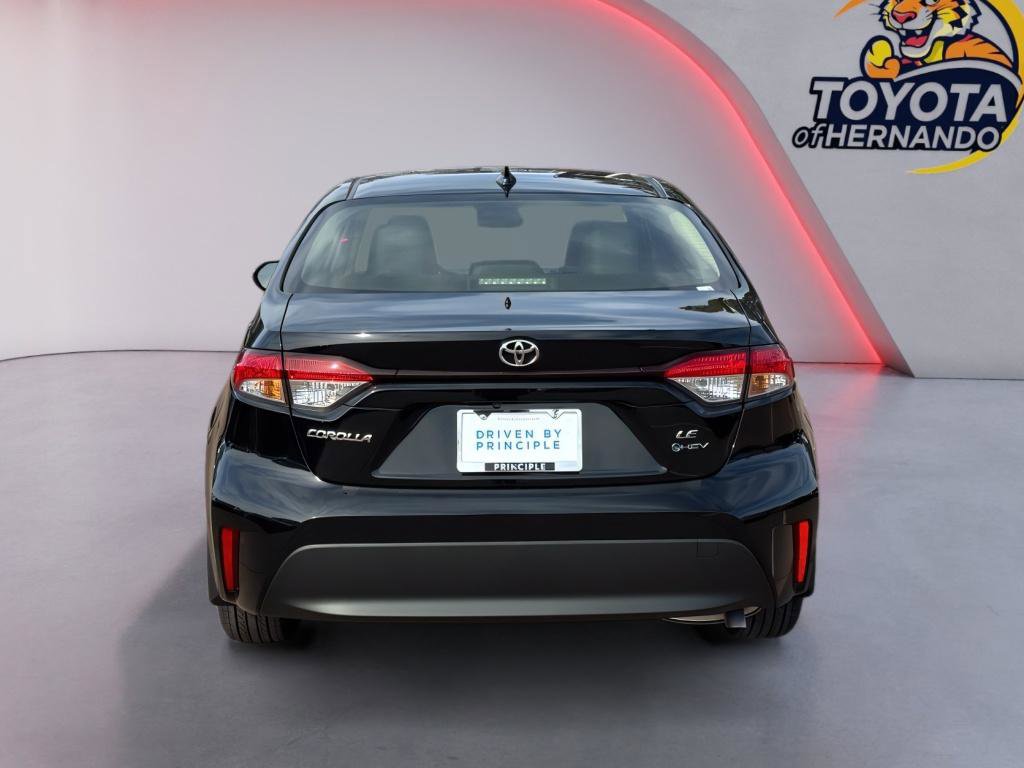 Used 2026 Toyota Corolla LE image 6
