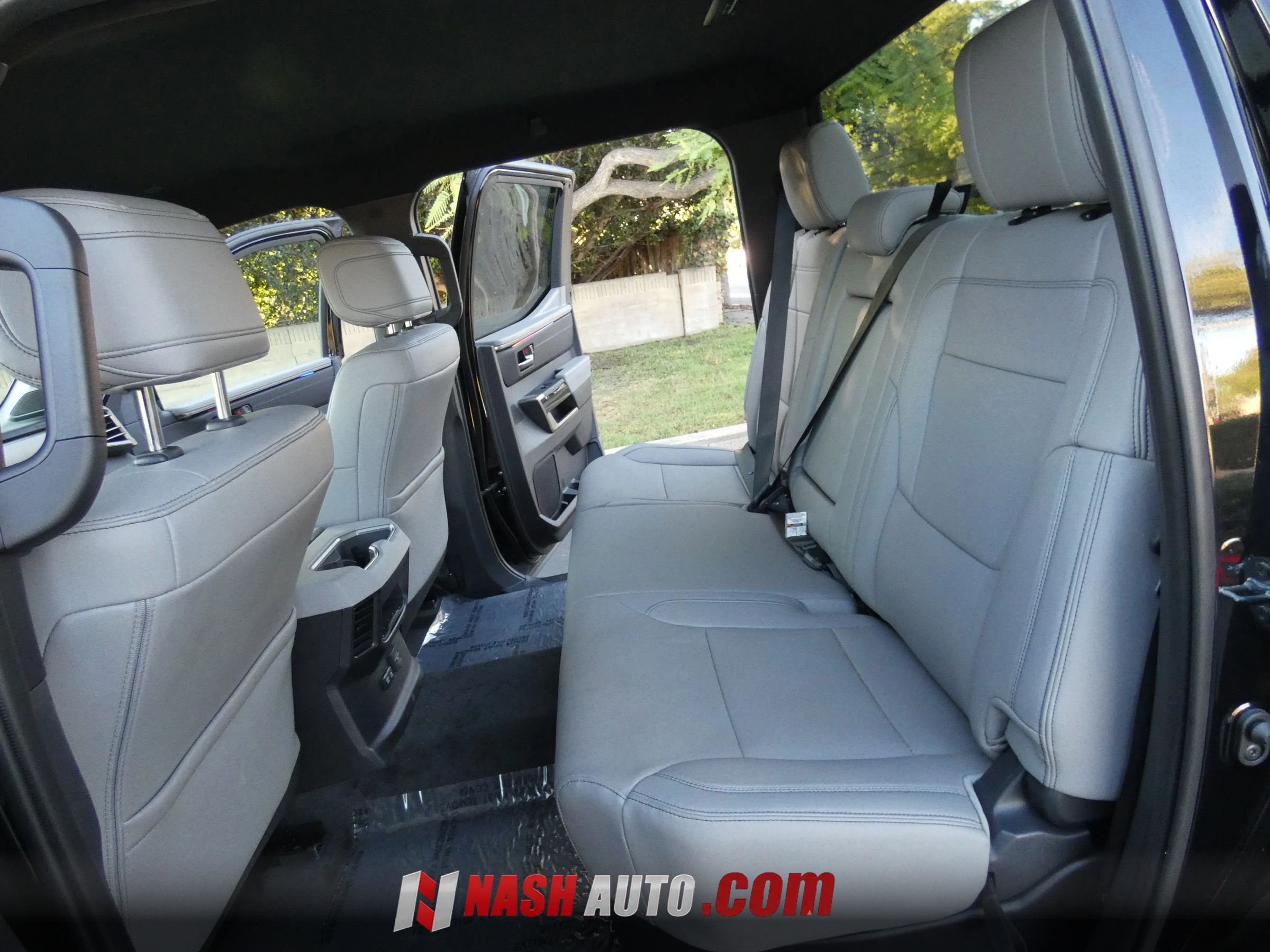 Used 2026 Toyota Tundra Limited AWD/4WD image 50