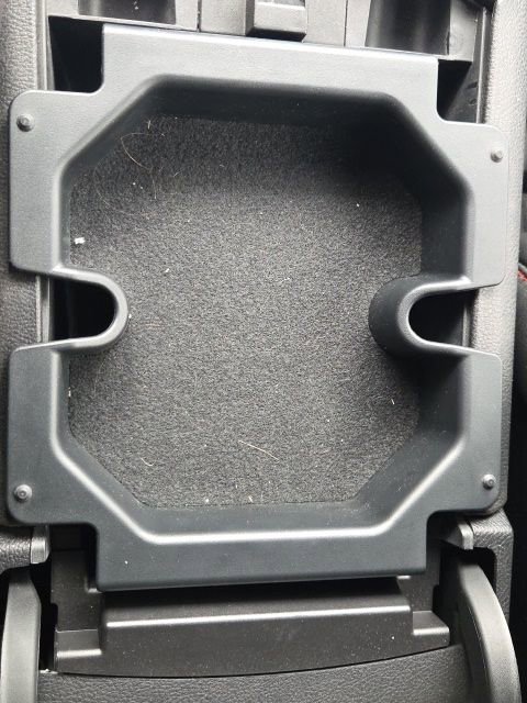 Used 2022 Ford Edge ST-Line w/ Class II Trailer Tow Package image 39