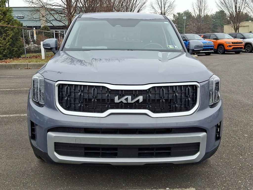 Used 2024 Kia Telluride LX image 8