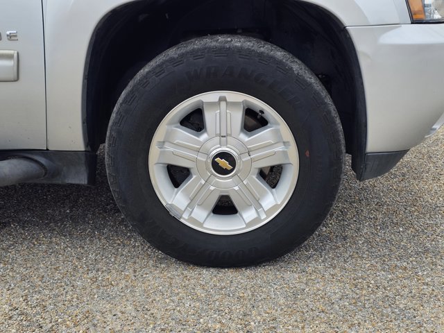 Used 2012 Chevrolet Tahoe LT w/ Suspension Package, Off-Road image 6