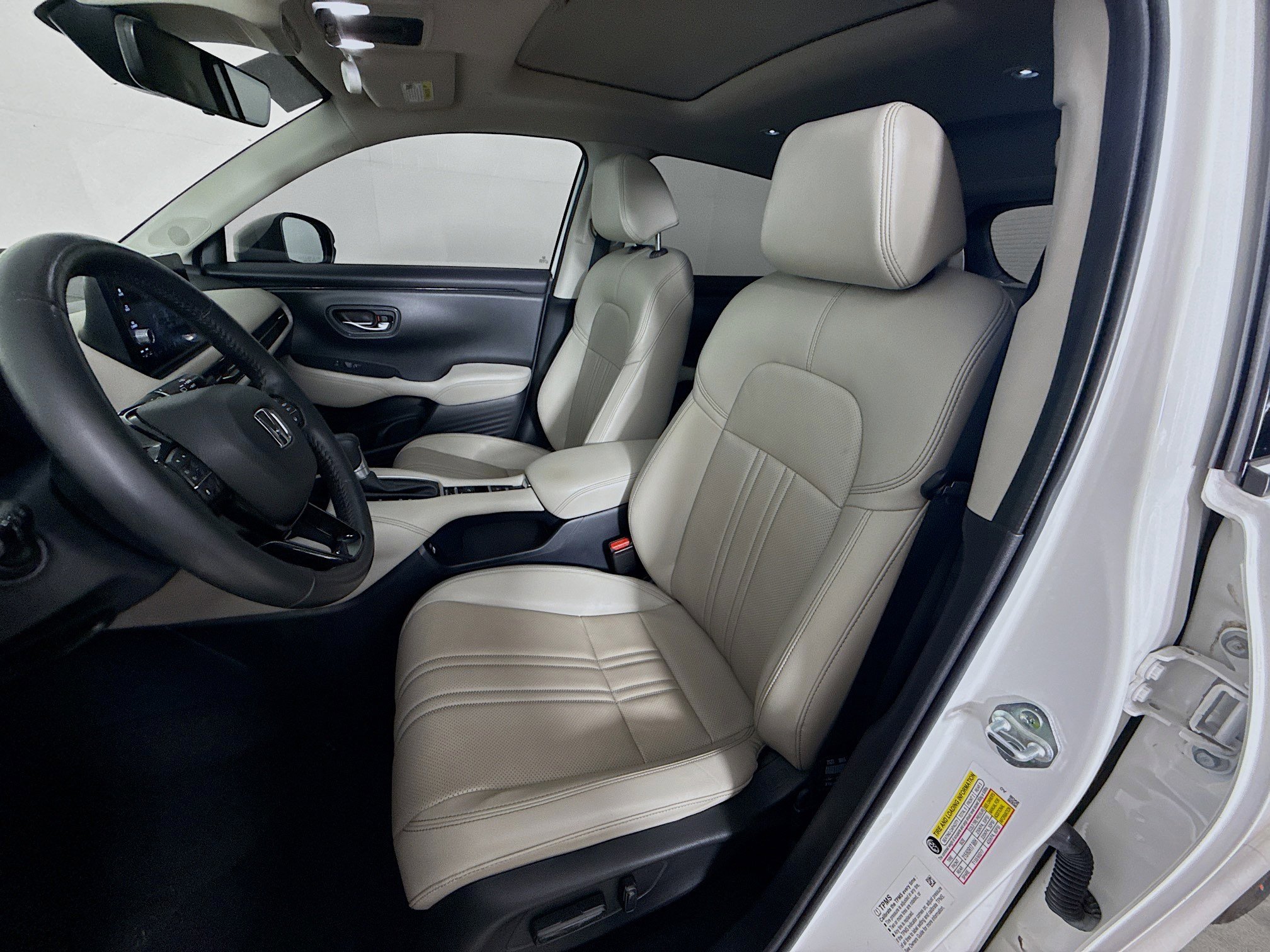 Certified 2023 Honda HR-V EX-L image 25