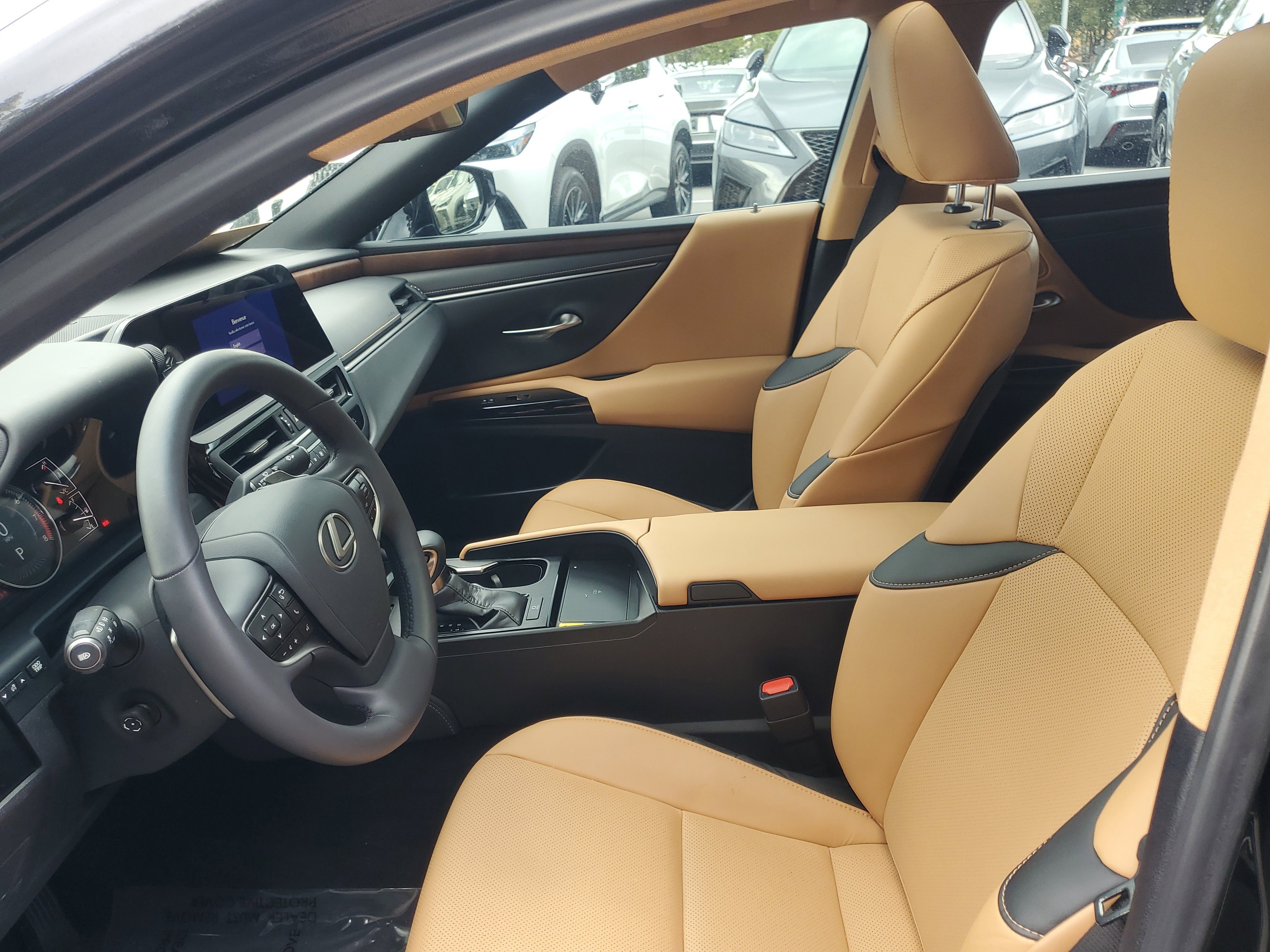 Used 2024 Lexus ES 350 w/ Premium Package image 15