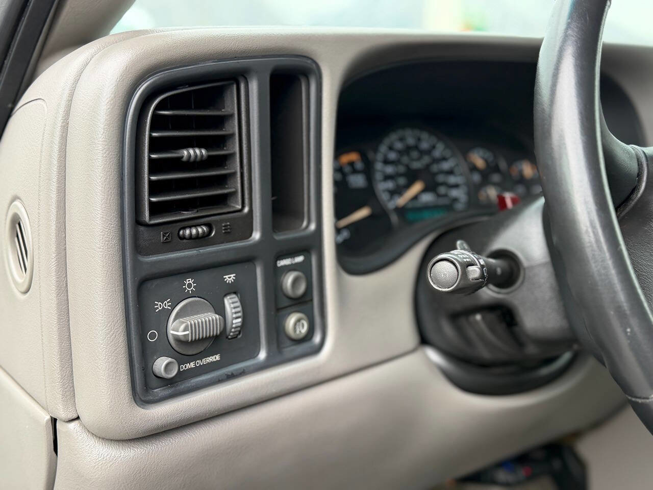 Used 2002 Chevrolet Silverado 3500 LS w/ Electrical Convenience Pkg image 99