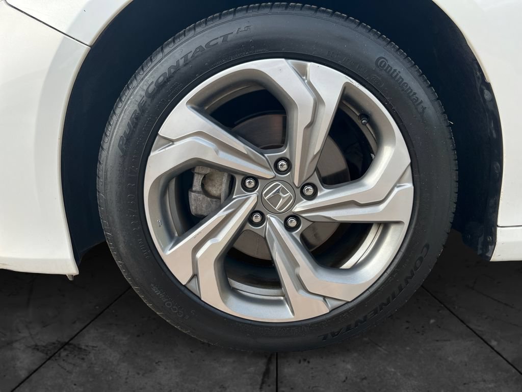 Used 2019 Honda Accord EX image 14