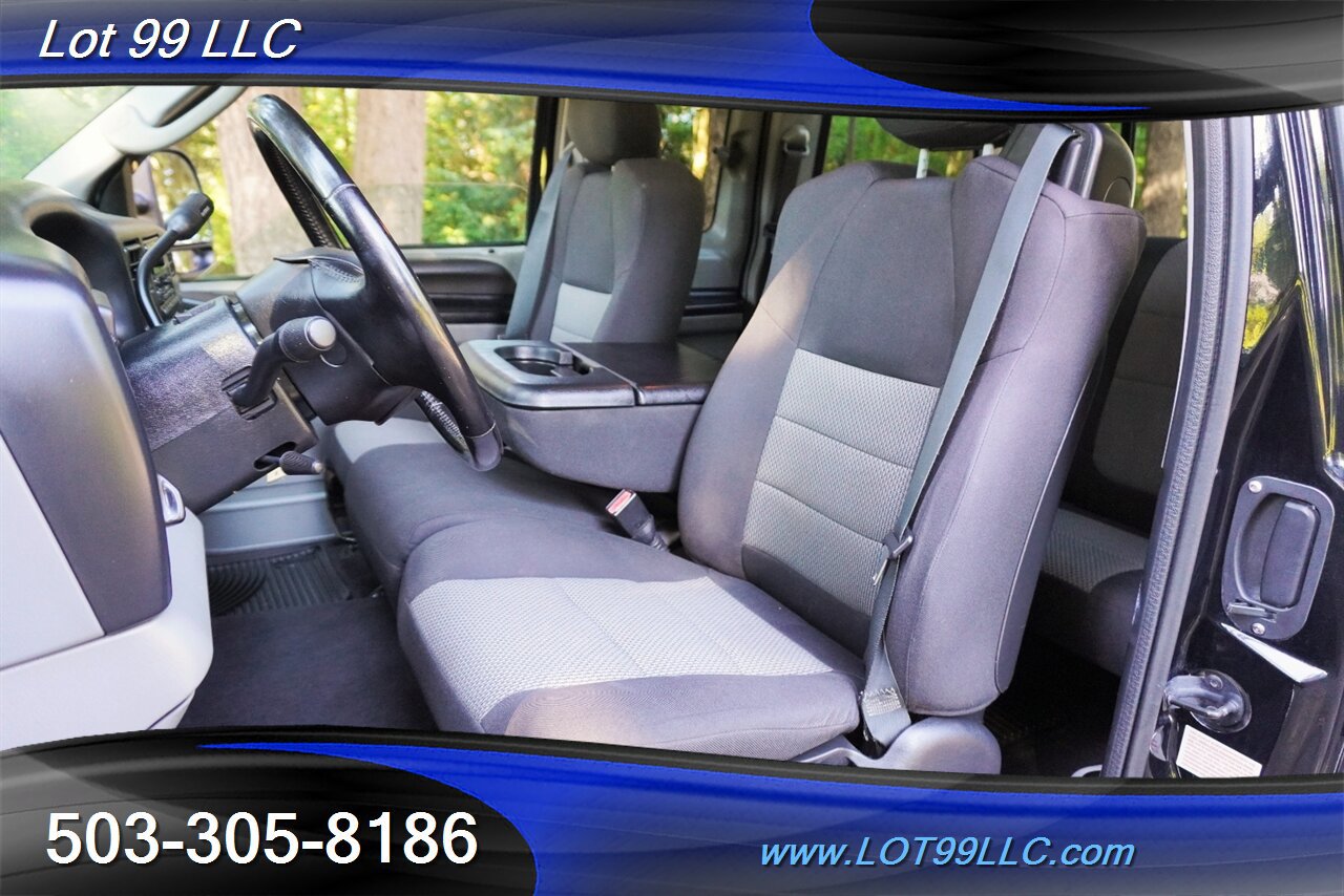 Used 2003 Ford F250 XLT AWD/4WD image 2