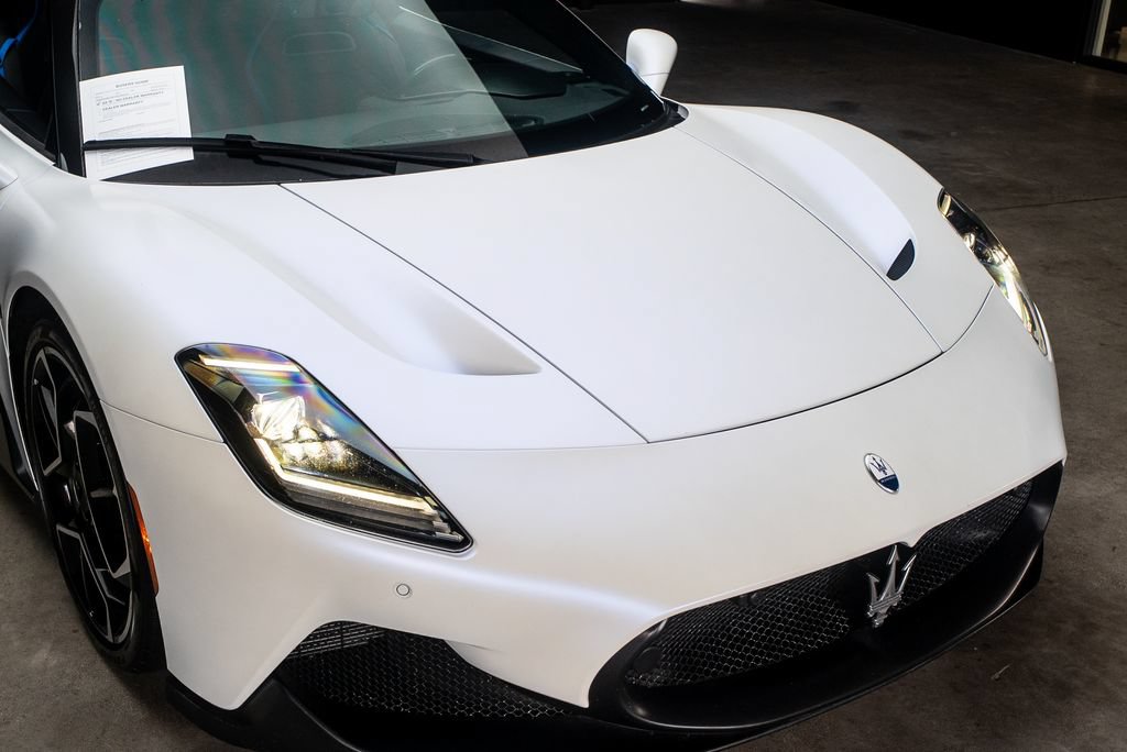 Used 2022 Maserati MC20 Coupe RWD image 11