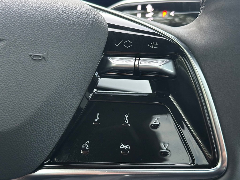 New 2026 Cadillac Optiq Sport 2 image 34