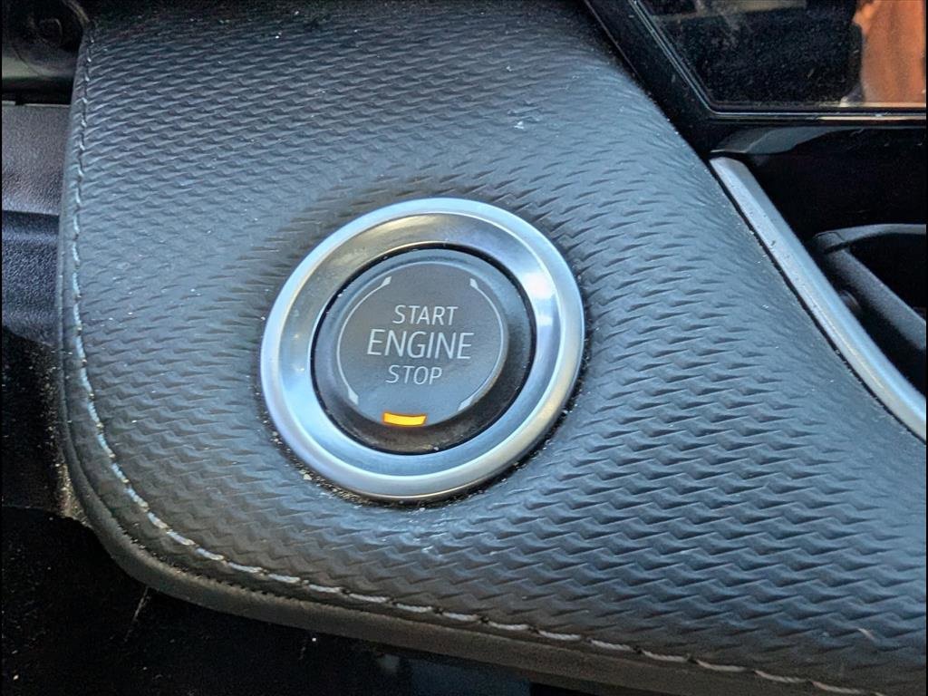 Used 2025 Chevrolet Equinox LT w/ Convenience Package II image 8