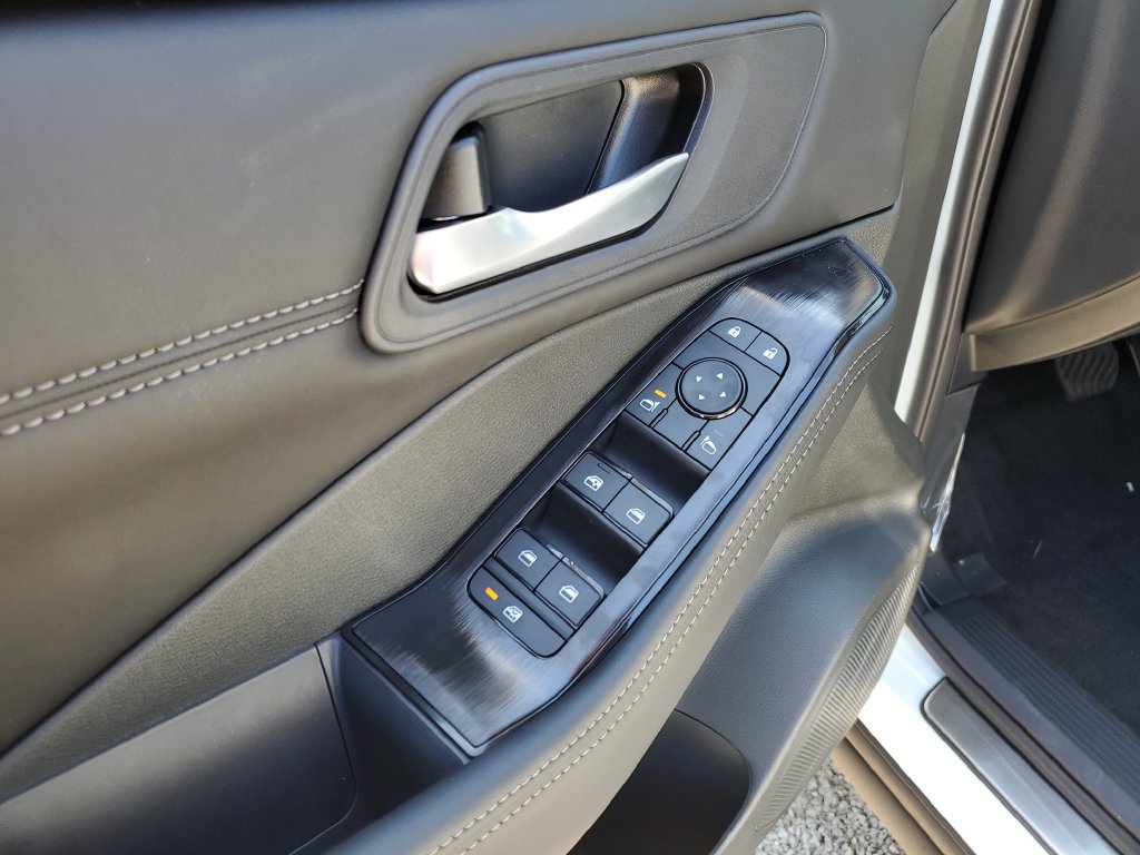 New 2026 Nissan Rogue Dark Armor FWD image 17
