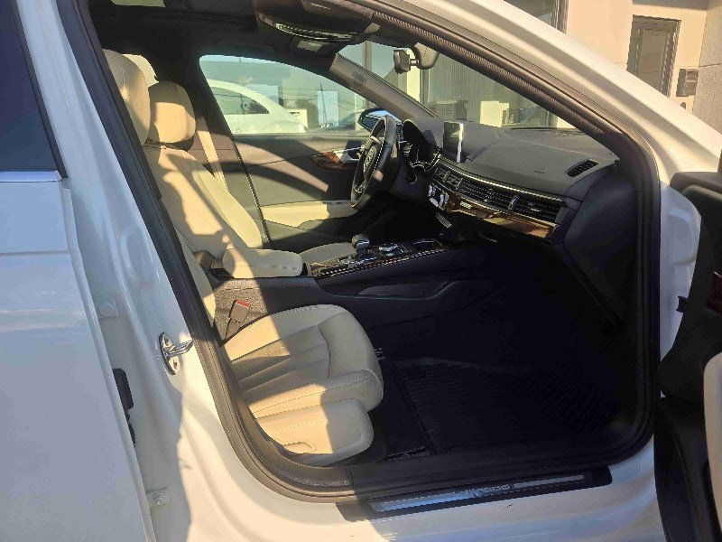 Used 2017 Audi A4 2.0T allroad Premium Plus image 13