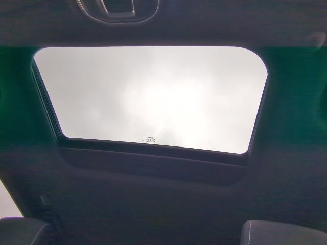 Used 2024 Jeep Grand Cherokee Laredo X image 10