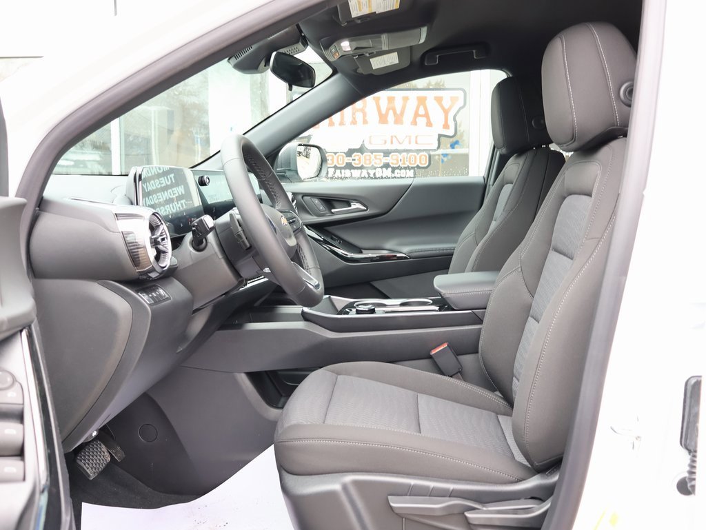 New 2026 Chevrolet Equinox LT w/ LPO, Floor Liner Package image 12