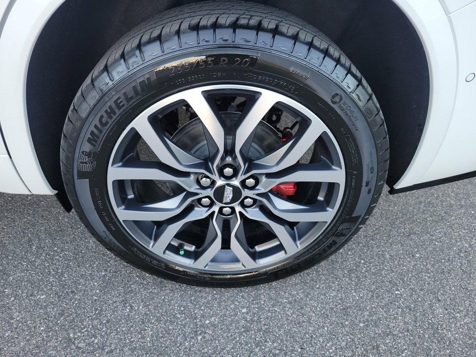 New 2025 Cadillac XT6 Sport w/ Technology Package image 25