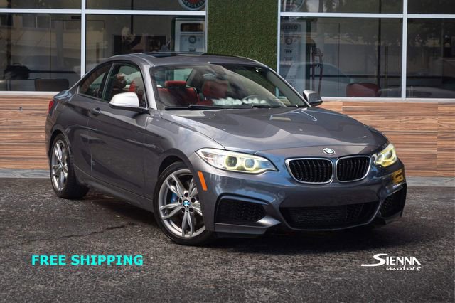 Used 2015 BMW M235i Coupe image 3