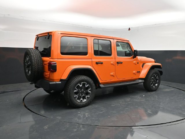 New 2026 Jeep Wrangler Unlimited Sahara AWD/4WD image 5