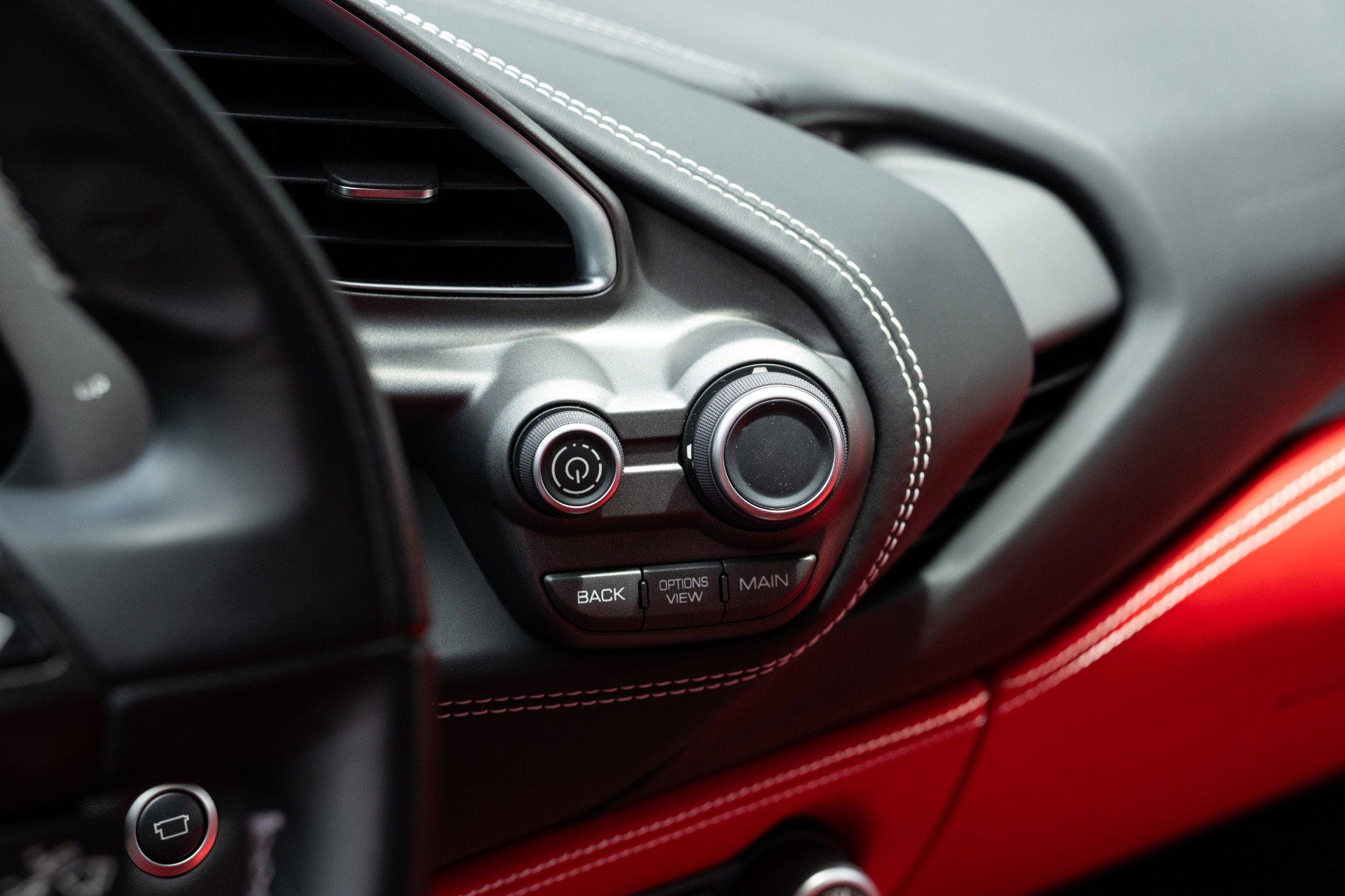 Used 2016 Ferrari 488 GTB RWD image 51