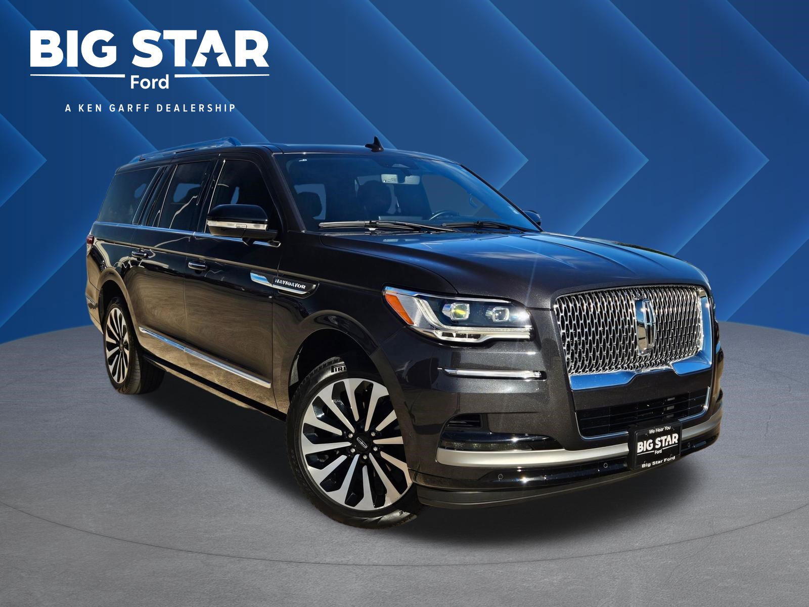 Used 2024 Lincoln Navigator L Reserve image 1