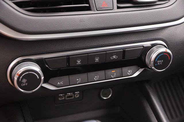 Used 2022 Nissan Altima 2.5 SV image 17