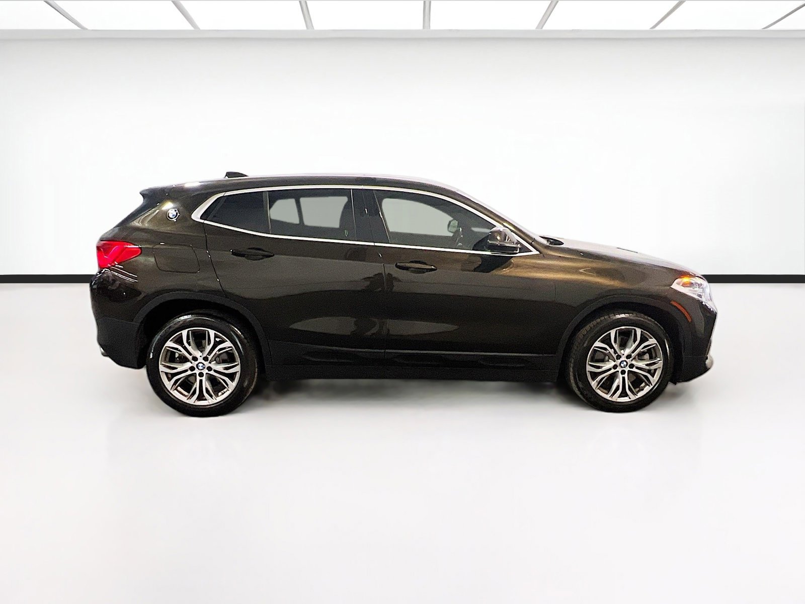 Used 2020 BMW X2 sDrive28i w/ Convenience Package image 25