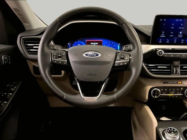 Used 2022 Ford Escape SEL w/ Technology Package AWD/4WD image 5