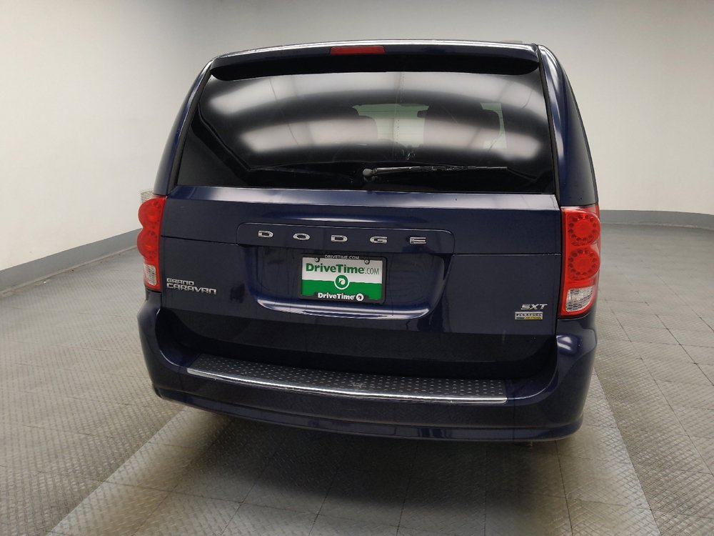 Used 2014 Dodge Grand Caravan SXT FWD image 7