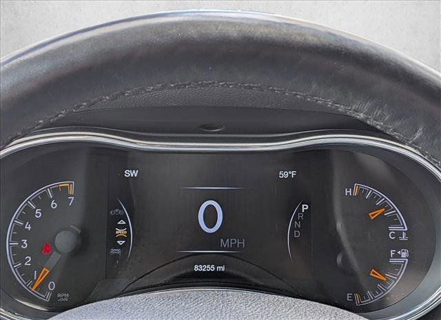 Used 2018 Jeep Grand Cherokee Limited image 11