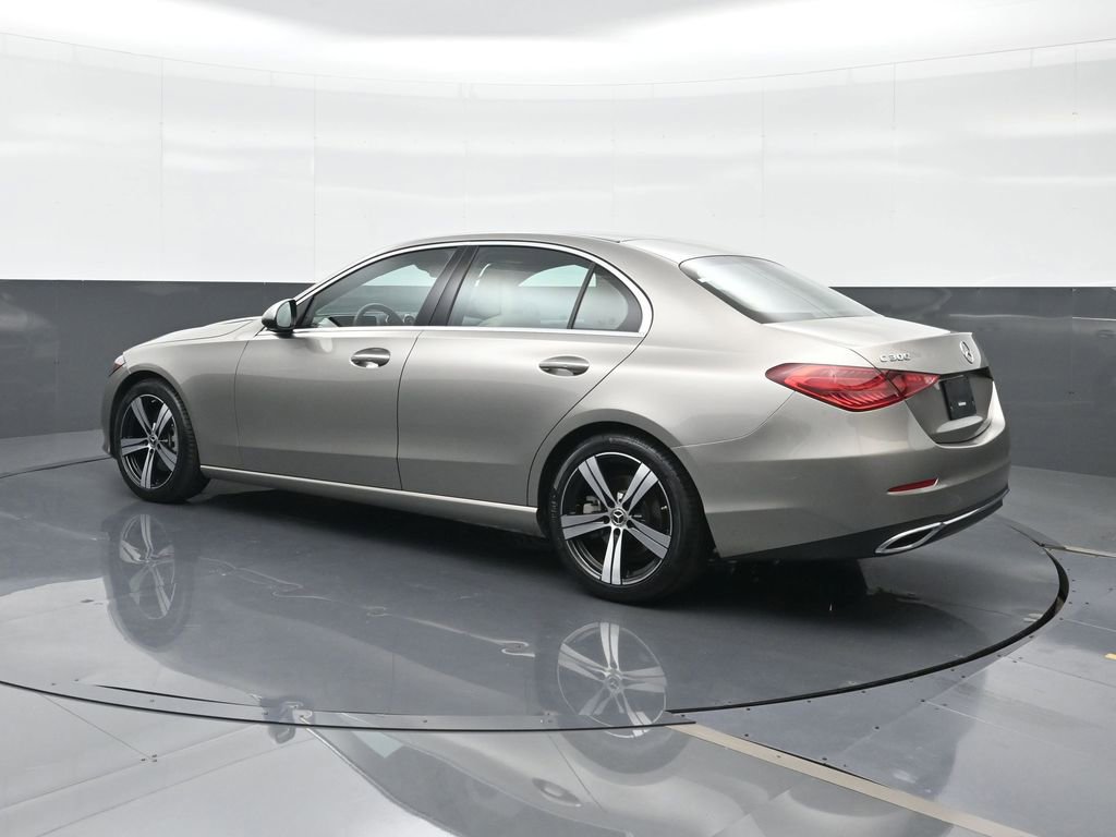 Used 2022 Mercedes-Benz C 300 Sedan image 3