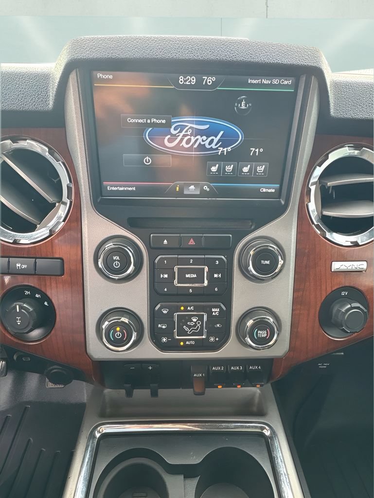 Used 2016 Ford F250 King Ranch w/ FX4 Off-Road Package AWD/4WD image 24
