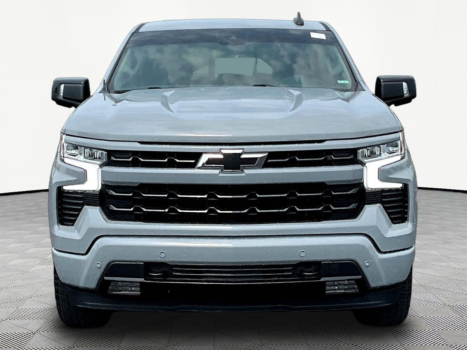 Used 2025 Chevrolet Silverado 1500 RST w/ Convenience Package II AWD/4WD image 2
