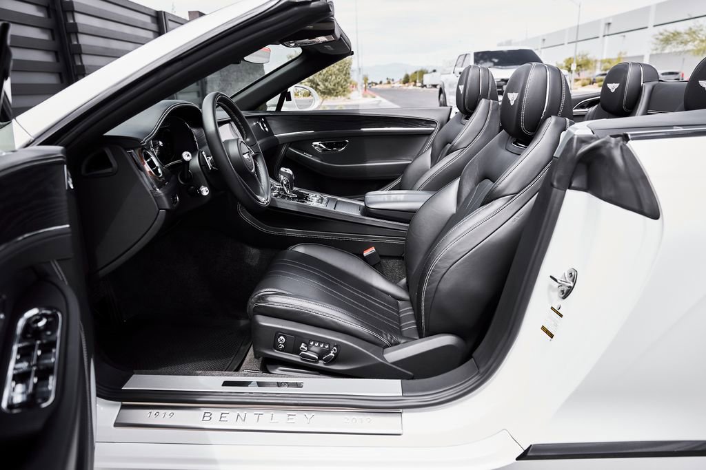 Used 2020 Bentley Continental GT AWD/4WD image 27