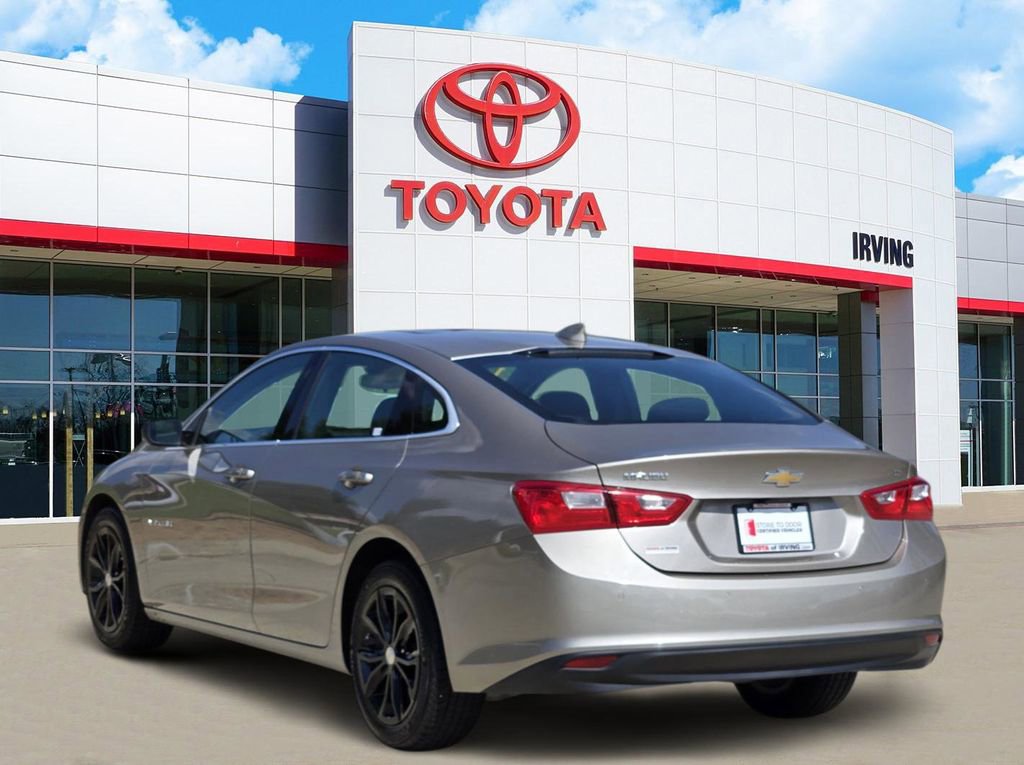Used 2024 Chevrolet Malibu LT FWD image 3