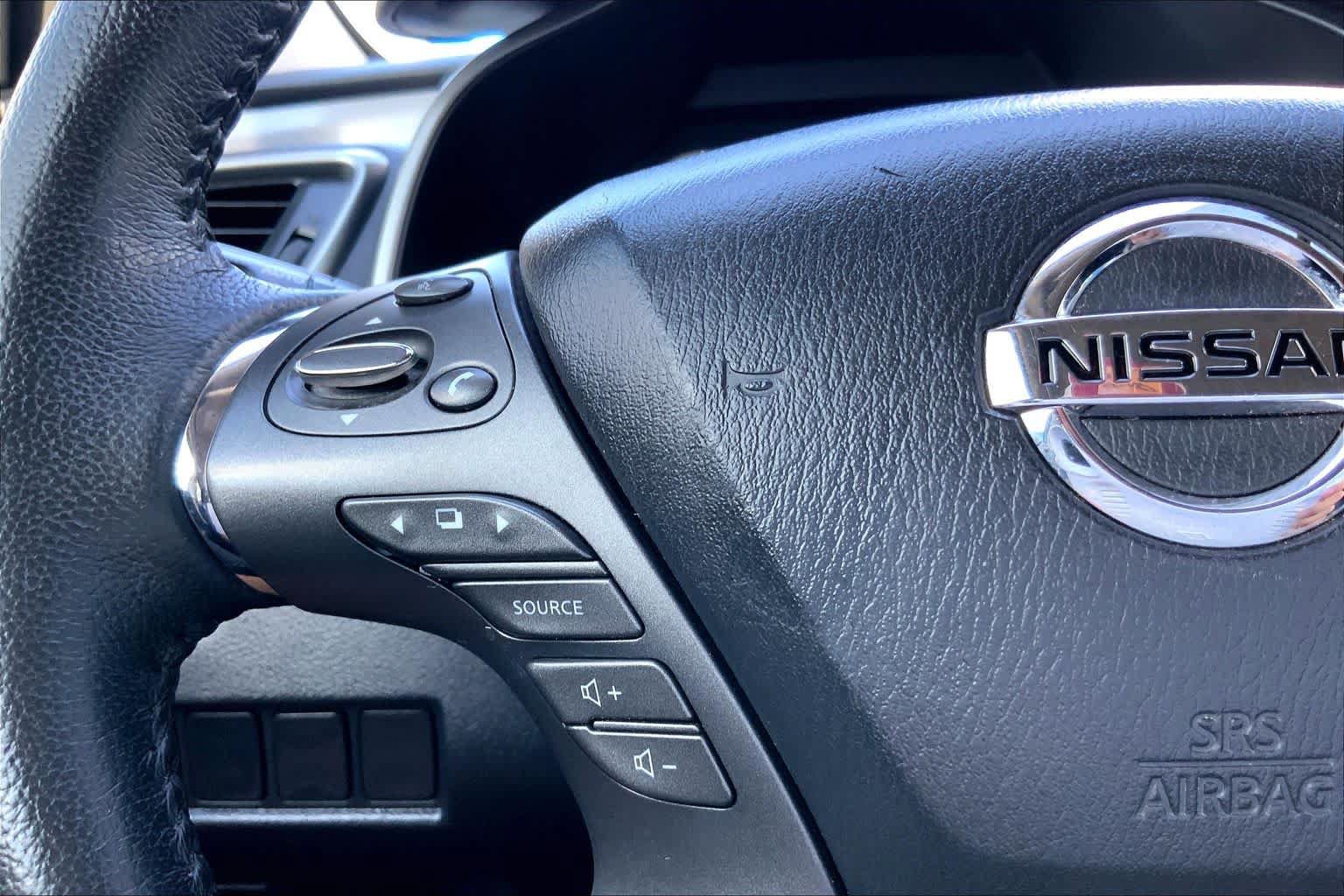Used 2019 Nissan Murano SV FWD image 24