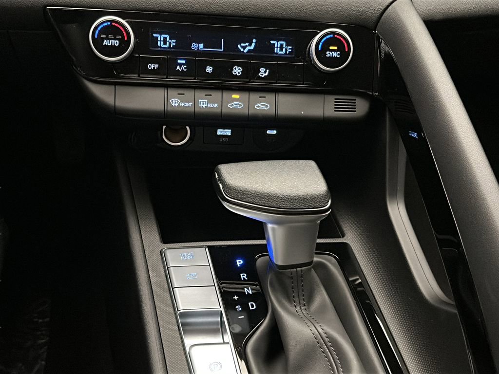 New 2026 Hyundai Elantra Blue image 25