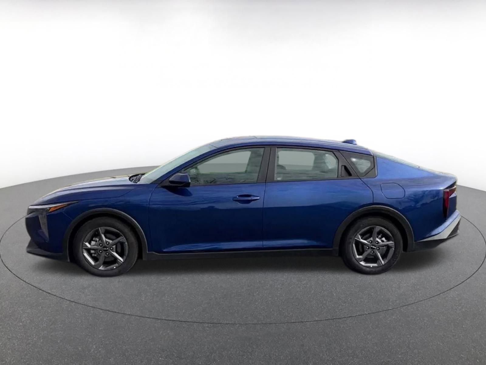 Used 2025 Kia K4 FWD image 9