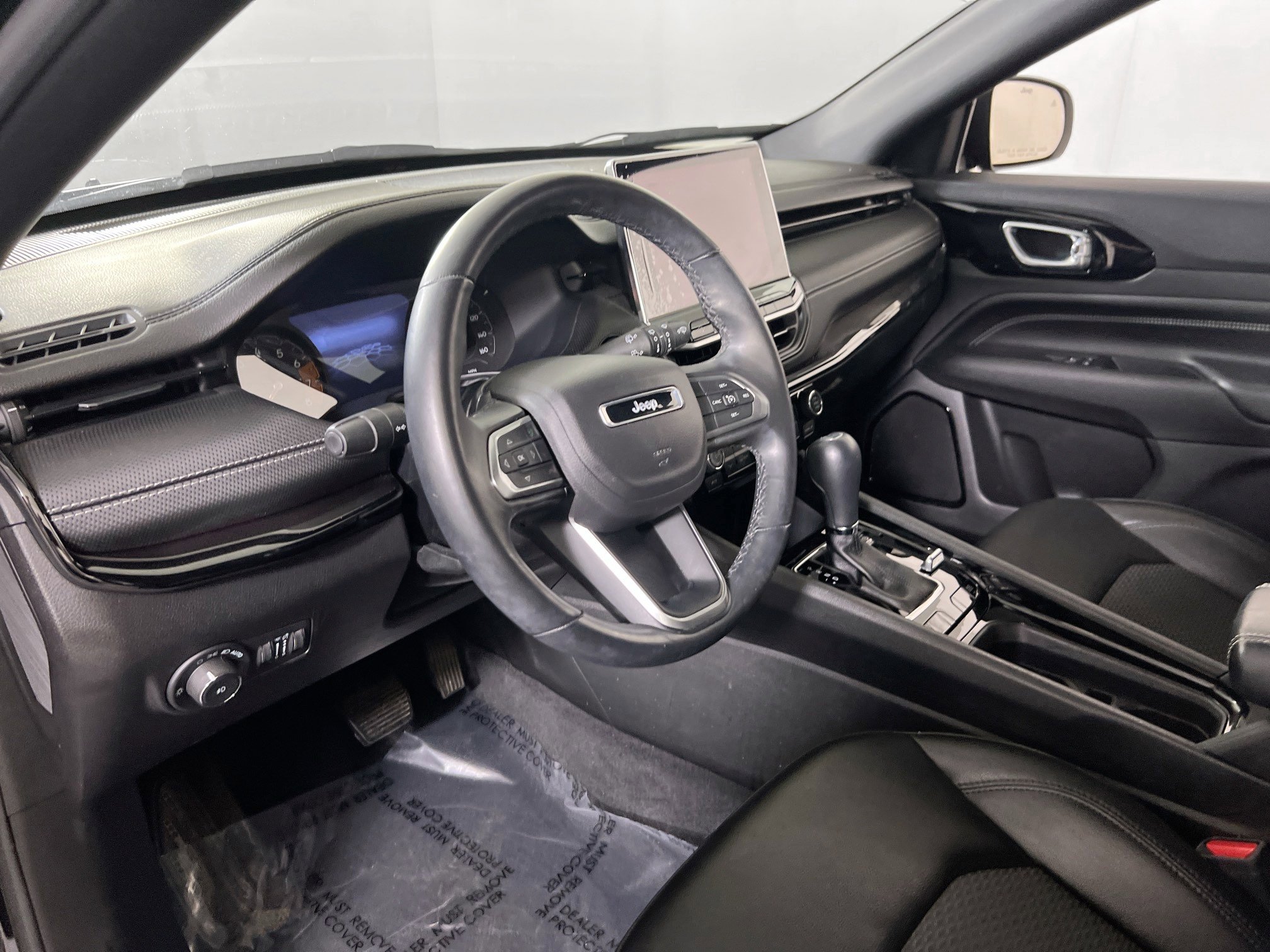 Used 2022 Jeep Compass Altitude w/ Convenience Group image 9