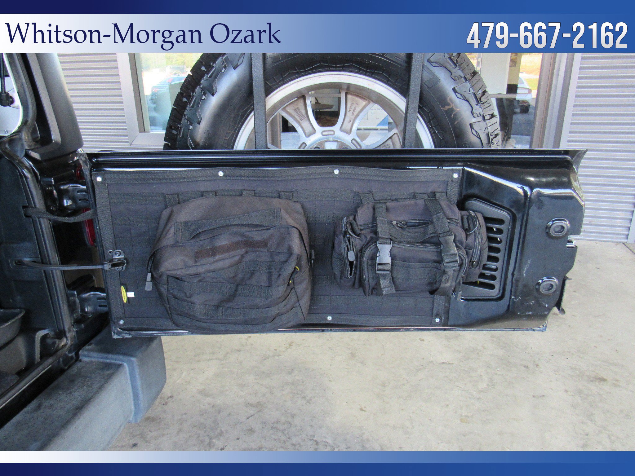 Used 2018 Jeep Wrangler Unlimited Sport w/ Connectivity Group AWD/4WD image 25