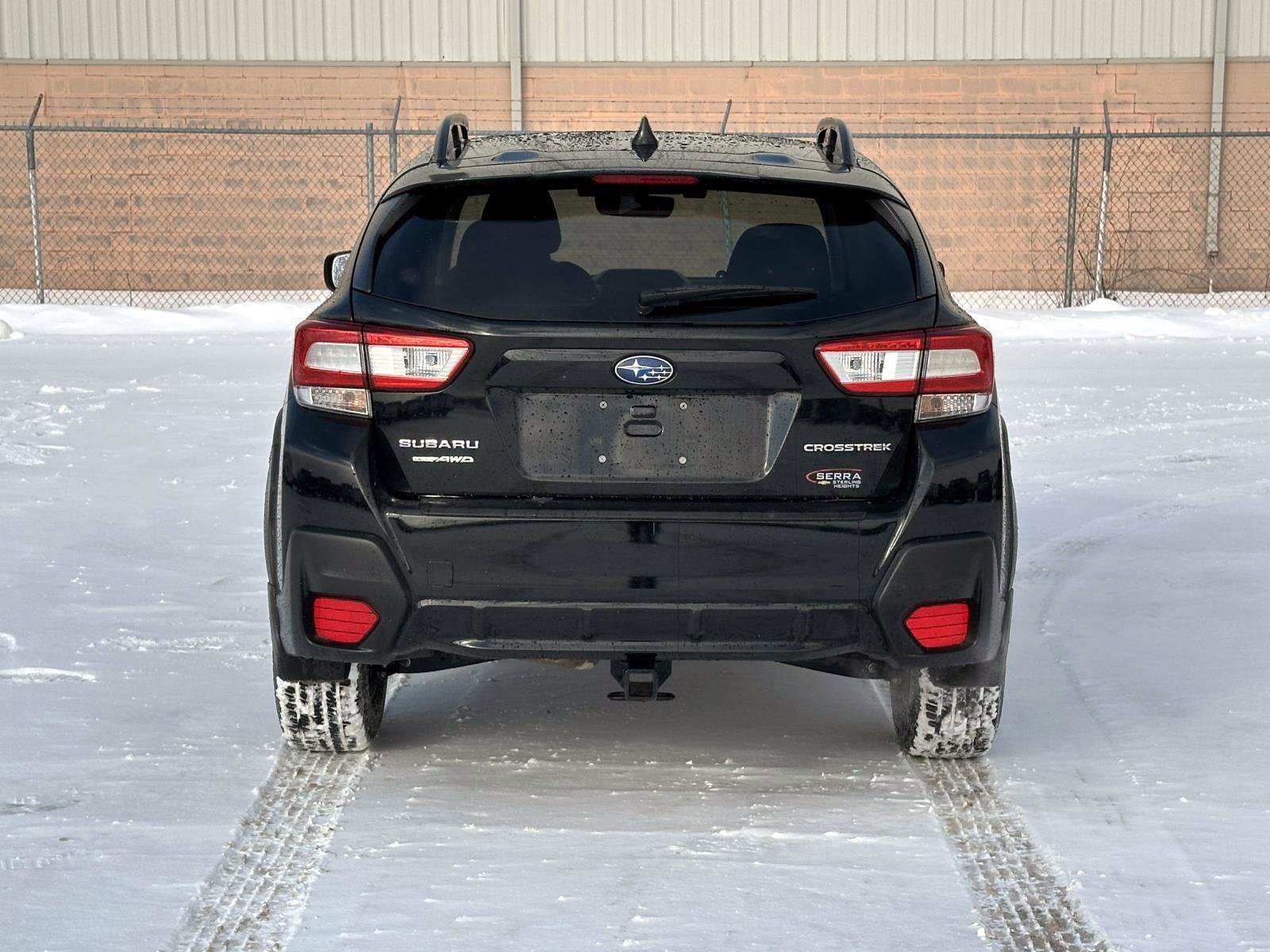 Used 2018 Subaru Crosstrek 2.0i Premium w/ Eyesight System image 4