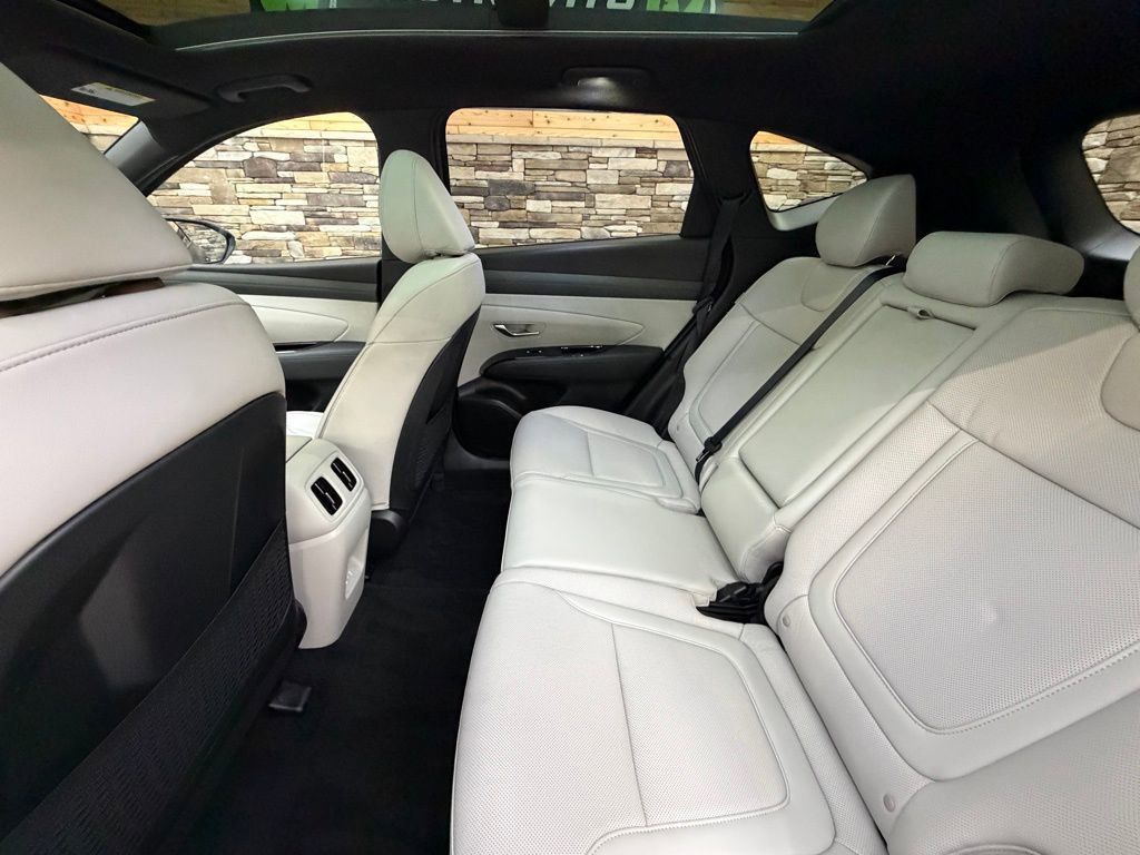 Used 2025 Hyundai Tucson Limited image 29