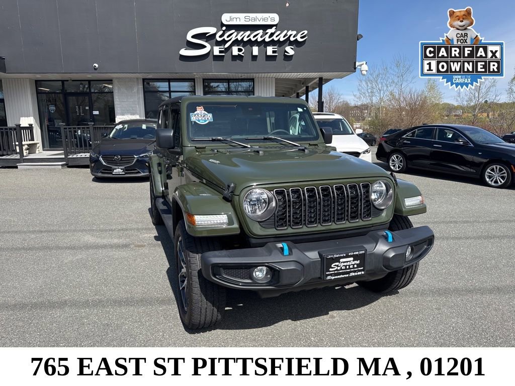 Used 2024 Jeep Wrangler Unlimited w/ Convenience Group AWD/4WD image 1