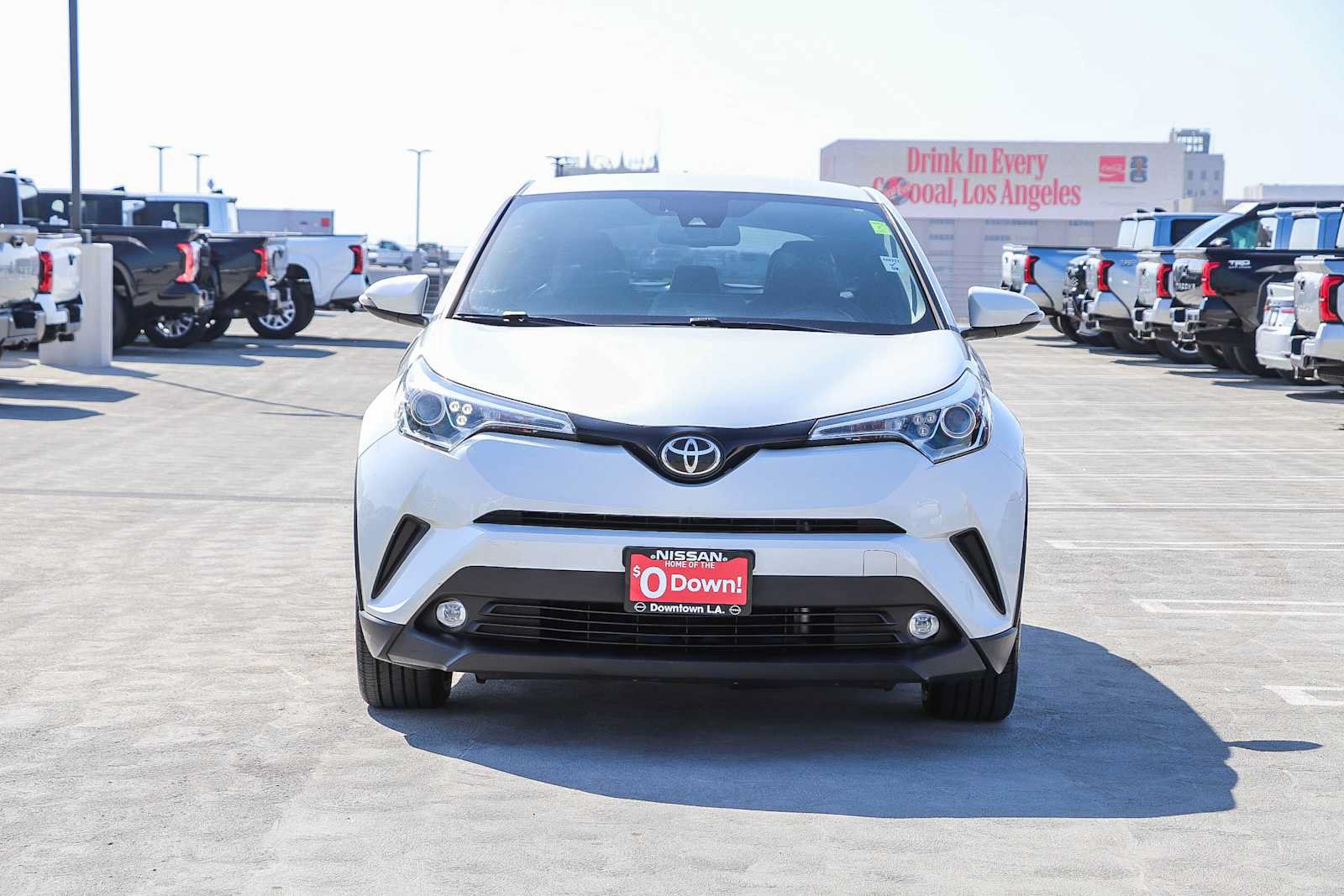 Used 2019 Toyota C-HR Limited FWD image 2
