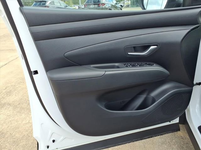 New 2026 Hyundai Tucson SE image 19