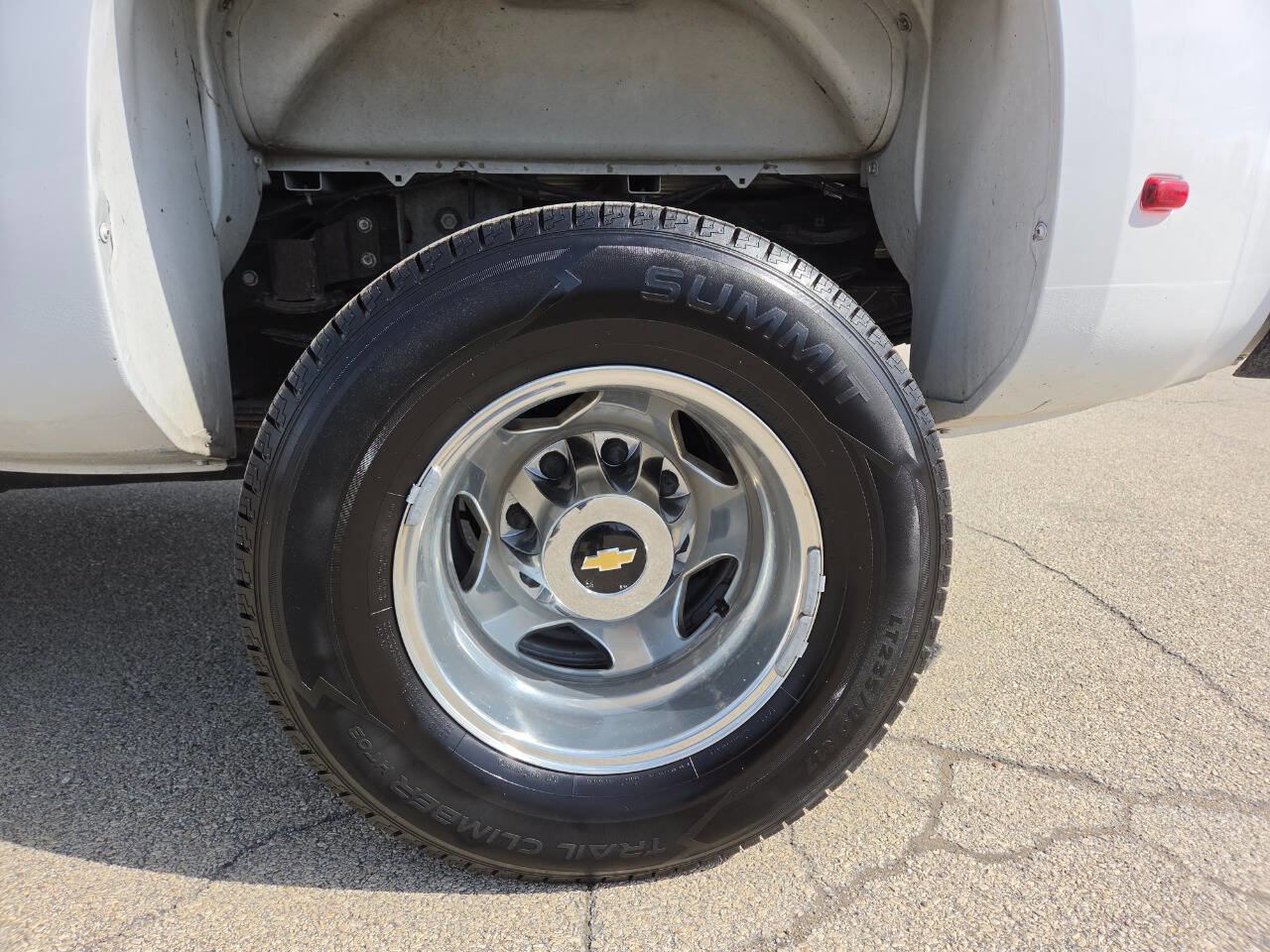 Used 2015 Chevrolet Silverado 3500 LTZ w/ Duramax Plus Package AWD/4WD image 14