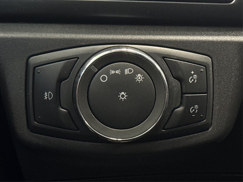 Used 2015 Ford Fusion Energi Titanium FWD image 25