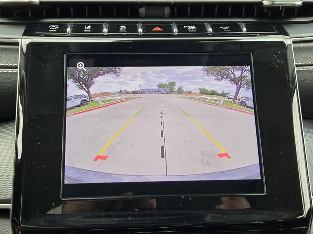 Used 2023 Jeep Grand Cherokee Laredo w/ Luxury Tech Group I AWD/4WD image 20