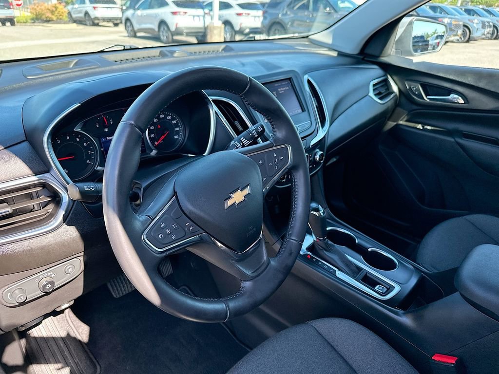 Used 2020 Chevrolet Equinox LT AWD/4WD image 10